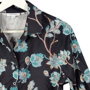 Chicos Black Dark Floral Bloom Button Down Shirt Womens .05 US Small Long Sleeve